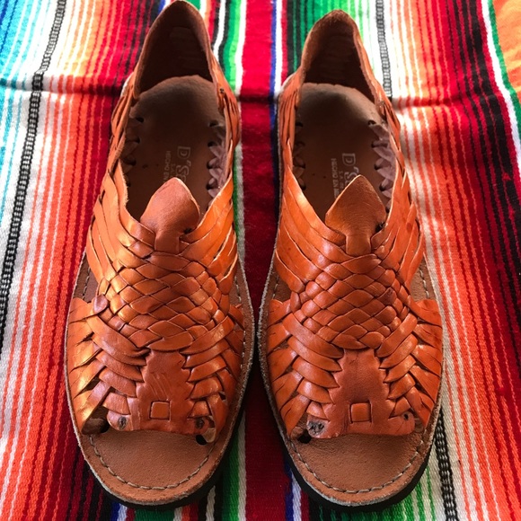 Men’s huaraches/sandals - Picture 3 of 6